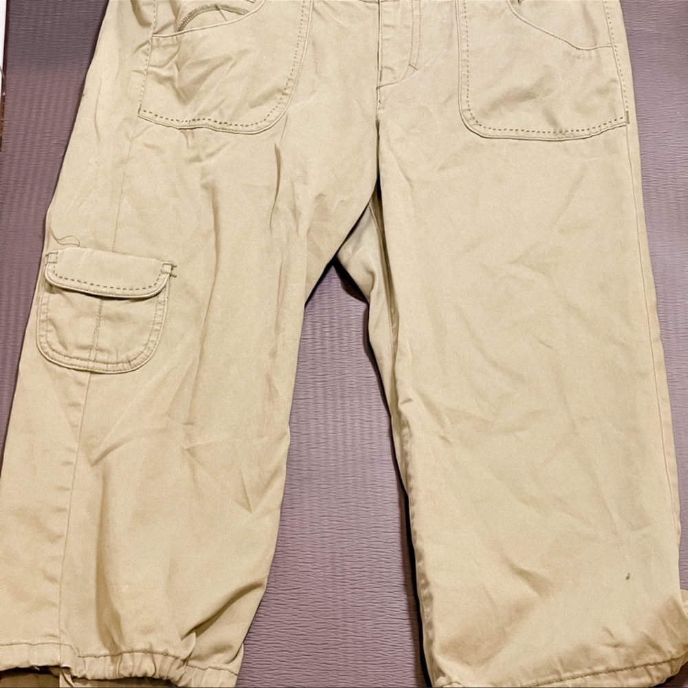Lucky brand green short pants size 29